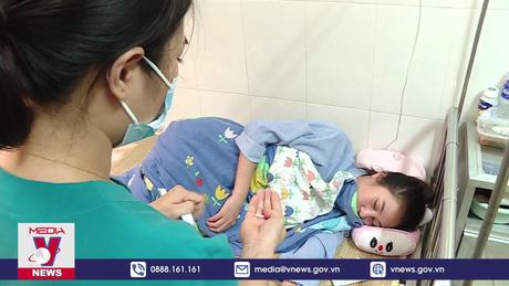 Số ca mắc sốt xuất huyết và ho gà tại Hà Nội tăng cao