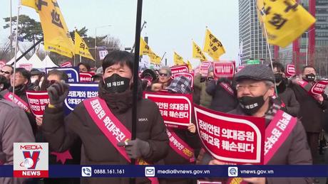 Báo giới Hàn Quốc kêu gọi giải quyết khủng hoảng y tế