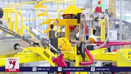 Doanh số bán xe buýt đầu năm tăng mạnh