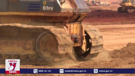 Xử lý ô nhiễm bụi tại sân bay Long Thành