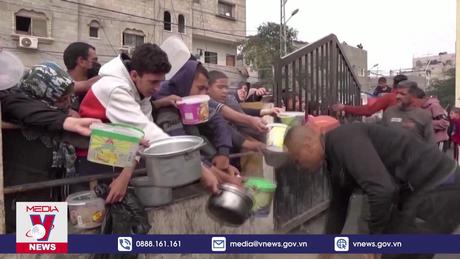 Quốc tế chỉ trích Israel ngăn cản viện trợ Gaza