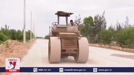 Kiểm tra chất lượng đường phía Tây tỉnh đến đường ven biển Bình Định