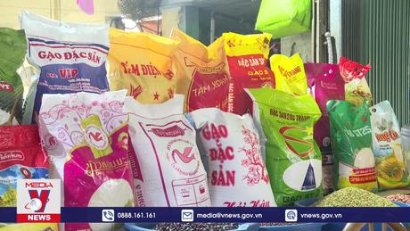 Sớm ổn định chỗ kinh doanh cho tiểu thương chợ Rồng