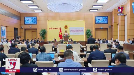 Giám sát việc thực hiện chính sách tài khóa, tiền tệ hỗ trợ phát triển kinh tế 