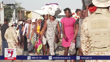 Trung Quốc, Pháp sơ tán công dân khỏi Haiti