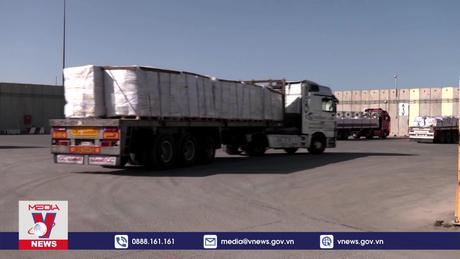 Giá hàng hóa thiết yếu ở Gaza tăng báo động