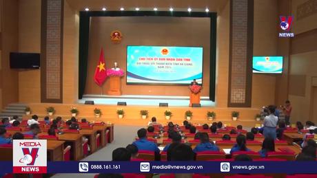 Chủ tịch UBND tỉnh Hà Giang đối thoại với thanh niên