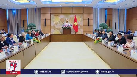 Chủ tịch Quốc hội tiếp Đoàn Nghị sĩ Hoa Kỳ