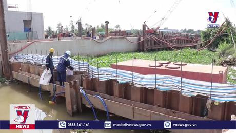 Tiền Giang ứng phó với hạn mặn, bảo vệ sầu riêng  