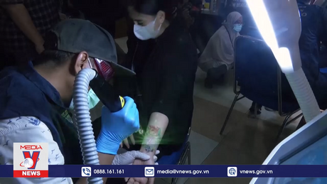 Xóa hình xăm để sám hối trong tháng Ramadan