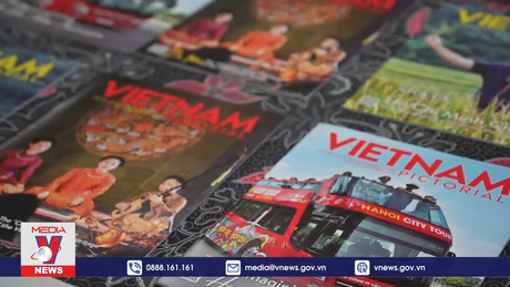 Ấn phẩm của TTXVN đến với bạn đọc tại LB Nga