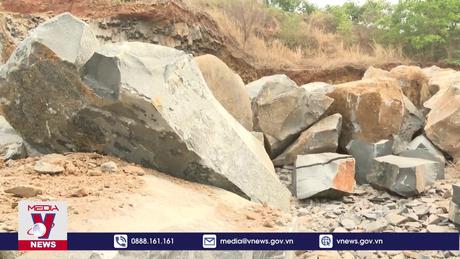 Khẩn trương xác minh vụ khai thác đá trái phép tại huyện Đức Cơ, Gia Lai