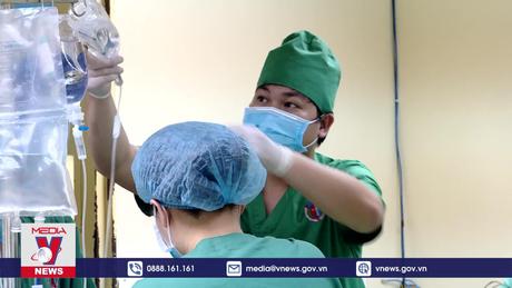 120 y bác sĩ xuyên đêm lấy tạng người hiến tại Quảng Ninh