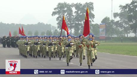 Hơn 3000 chiến sĩ hợp luyện diễu binh, diễu hành