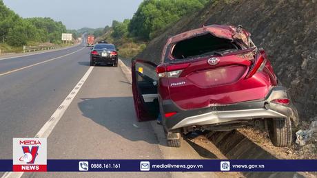 Nhận định về tình trạng nổ lốp ô tô trên cao tốc Cam Lộ - La Sơn