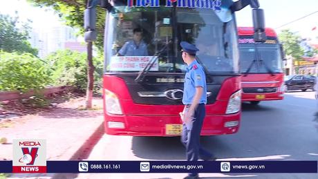 Hà Nội thu hồi phù hiệu phương tiện vi phạm tốc độ