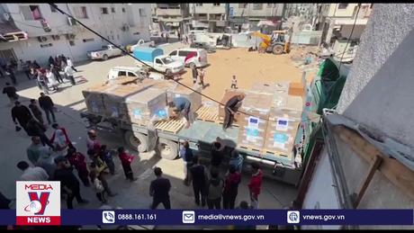 Bệnh viện tại Gaza tiếp nhận hàng viện trợ