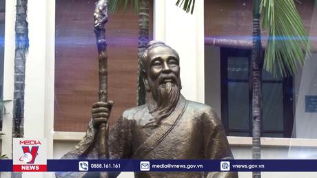 Phim tài liệu: Tinh hoa y học dân tộc Việt