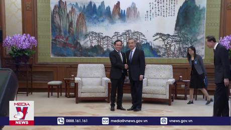 PTT Trần Lưu Quang hội kiến với Bộ trưởng Ngoại giao Trung Quốc Vương Nghị