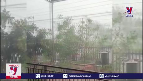 Mưa lớn, giông lốc gây nhiều thiệt hại tại Bình Phước  