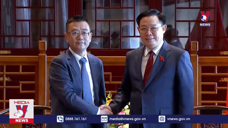 Chủ tịch Quốc hội tiếp các tập đoàn lớn của Trung Quốc 