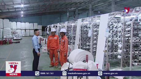 Miền Bắc đẩy mạnh tiết kiệm điện khi bước vào mùa nắng nóng