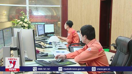 Nhu cầu phụ tải tăng cao, Bộ Công Thương kêu gọi tiết kiệm điện