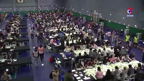 Thế giới hôm nay: Phép thử chính quyền đương nhiệm của Hàn Quốc