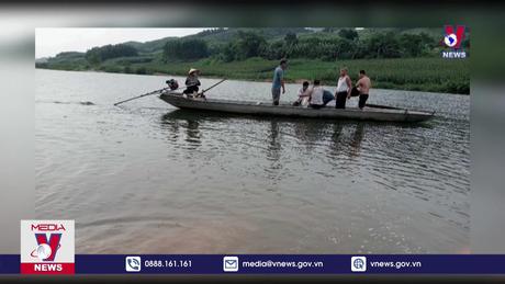 Hai nữ sinh đuối nước khi đi tắm sông 