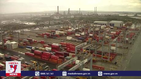 Anh có dấu hiệu thoát khỏi suy thoái