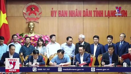 Ký hợp đồng dự án cao tốc cửa khẩu Hữu Nghị - Chi Lăng