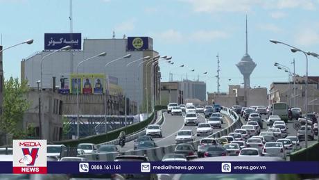 Iran tấn công Israel bằng tên lửa và UAV