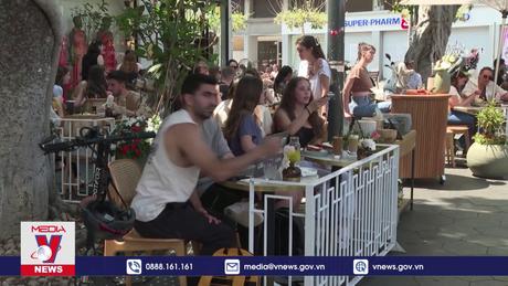 Cuộc sống ở Tel Aviv (Israel) trở lại bình thường