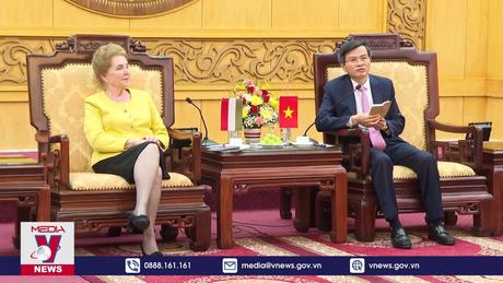 Ninh Bình thúc đẩy mối quan hệ với thành phố Balatonfured