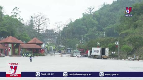 Lạng Sơn điều tiết phương tiện XNK vào Khu phi thuế quan