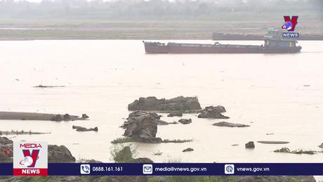 Hàng loạt sông lớn đang hạ thấp đáy sông 