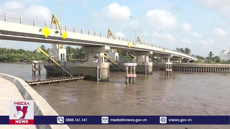 Nhiều địa phương công bố xâm nhập mặn khẩn cấp