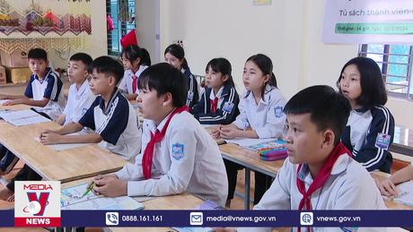 Lớp học hạnh phúc của thầy giáo khuyết tật