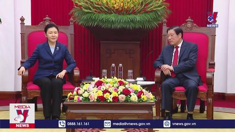 Trưởng Ban Nội chính Trung ương tiếp Bộ trưởng Bộ Tư pháp Trung Quốc 