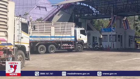 Thái Lan hỗ trợ Lào bảo trì tuyến đường bộ nối đến Việt Nam