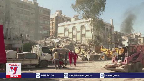 Thế giới 360 độ: Thêm dầu vào chảo lửa