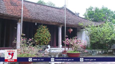 Người nghệ nhân “dạy tằm dệt lụa, bắt sen nhả tơ”