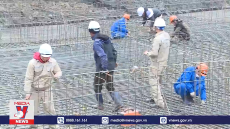 Gấp rút hoàn thành các dự án đường dây đưa điện ra Bắc