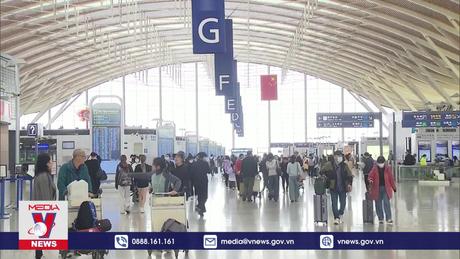 Người dân Trung Quốc đổ xô đặt vé cho kỳ nghỉ 5 ngày