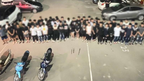 Bắt khẩn cấp hơn 30 đối tượng gây rối gây rối trật tự công cộng  