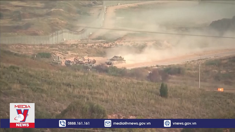 Israel tăng cường oanh kích Dải Gaza
