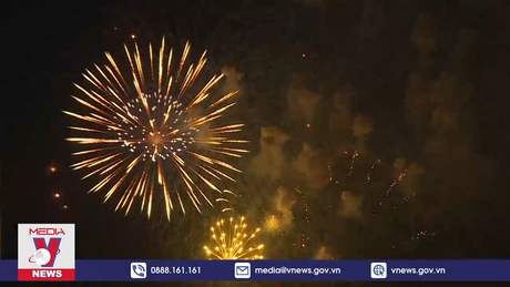 Hà Nội bắn pháo hoa 6 điểm kỷ niệm 70 năm giải phóng thủ đô