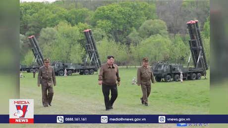 Nhà lãnh đạo Triều Tiên thị sát vụ thử đạn pháo mới