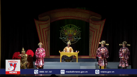 Học sử Việt﻿ qua sân khấu học đường