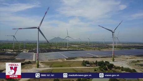 Ninh Thuận tạo đòn bẩy phát triển từ năng lượng xanh